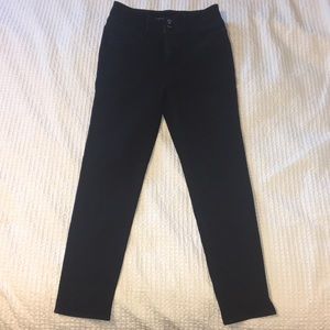 American Eagle Super Hi-Rise Jegging. Size 10